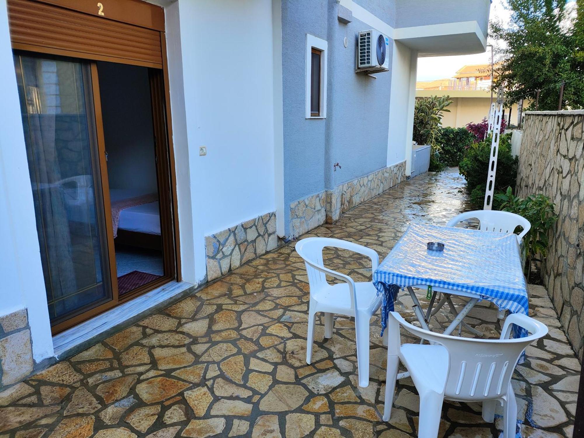 Hola Rooms Εξαμίλιο Εξωτερικό φωτογραφία